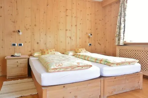 ליביניו Hotel Garni Al Plan