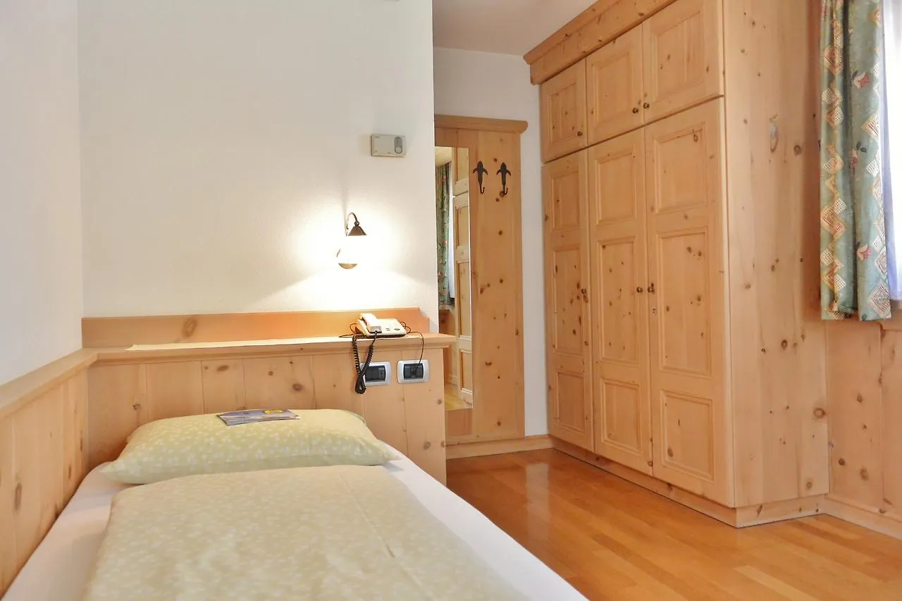 ***  ליביניו Hotel Garni Al Plan איטליה