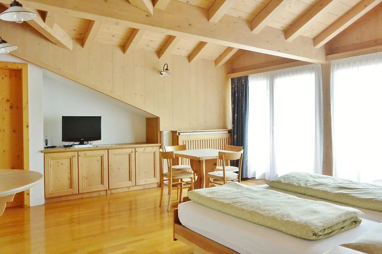 ליביניו Hotel Garni Al Plan