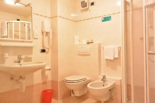 Hotel Garnì al Plan Livigno Italia