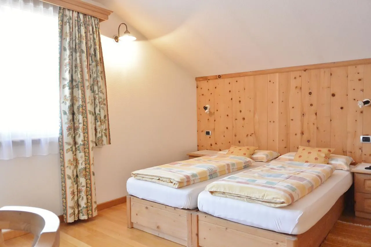 Hotel Garnì al Plan Livigno 3*,  Italia
